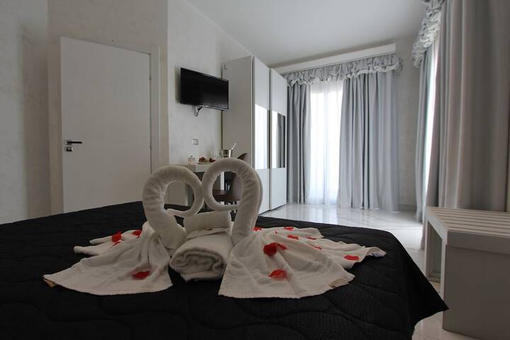 Room 9 of 89