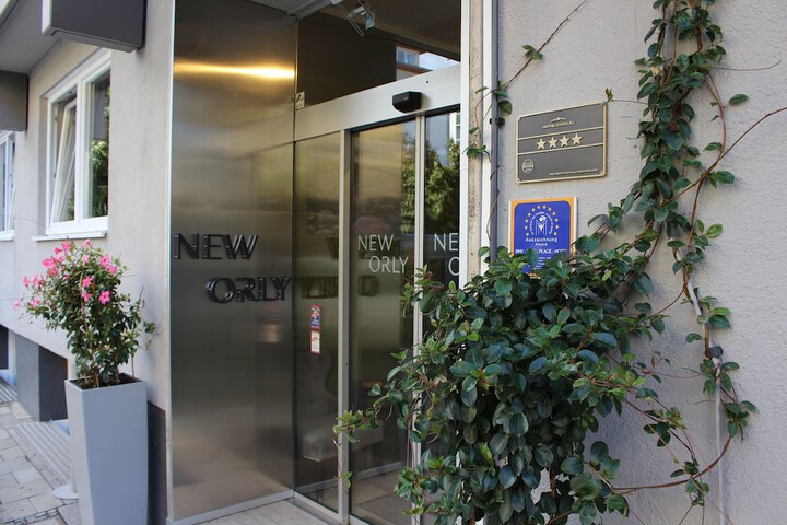 Hotel 56 of 62