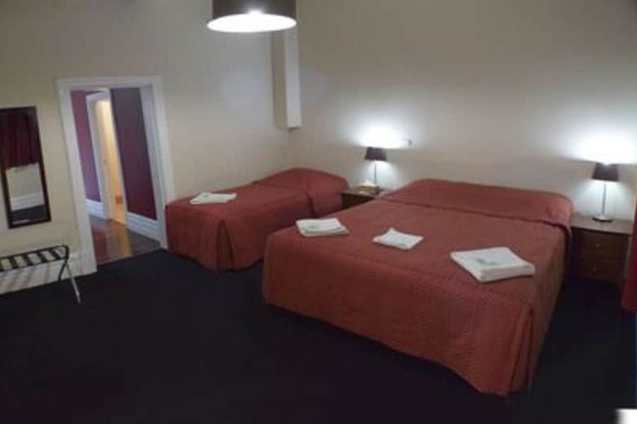Room 29 of 98