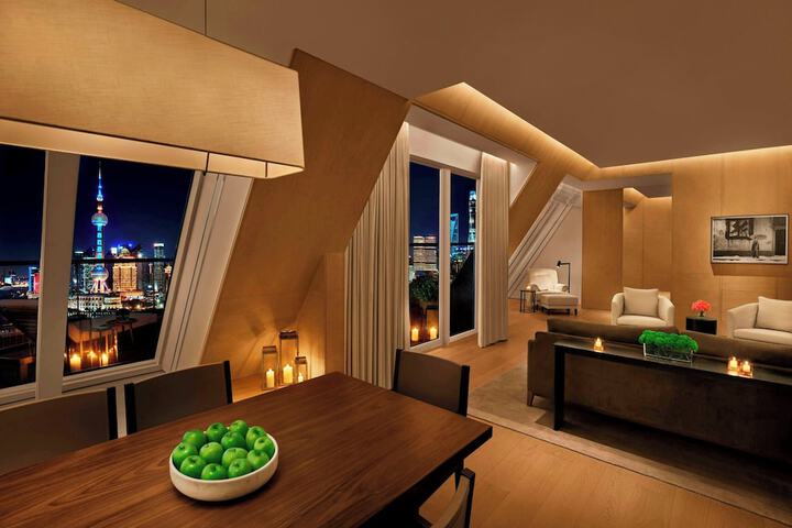 Room 43 of 109