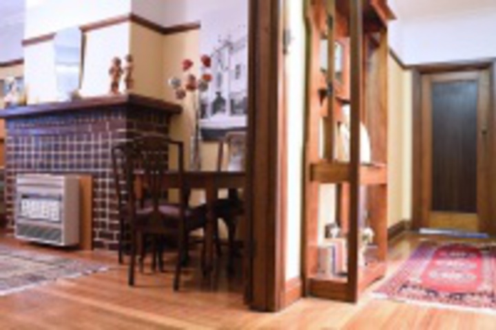 Room 305 of 360