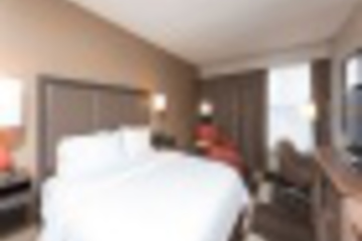 Room 147 of 372