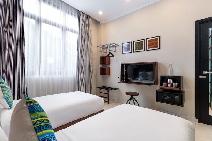 Room 10 of 54
