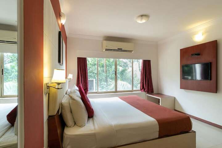 Room 9 of 22