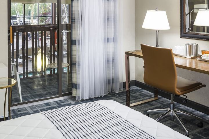 Lower Level 2 Queen Beds (7 of 7)