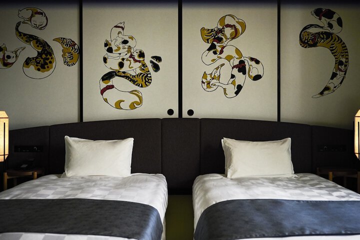 Room 22 of 90