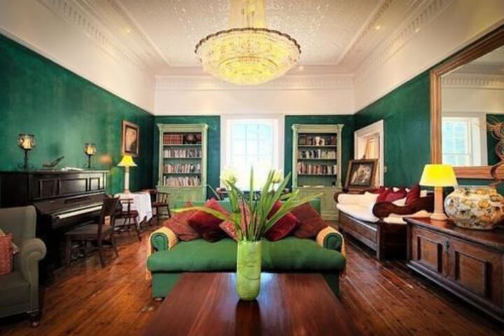 Room 21 of 50
