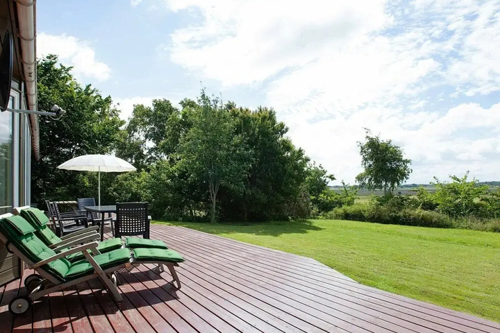 General 11 of 13