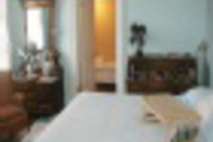 Room 147 of 240