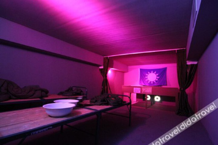 General 8 of 28