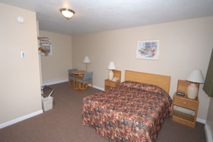 Room 7 of 36