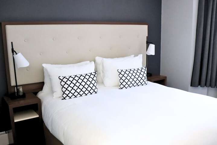 Room 45 of 149