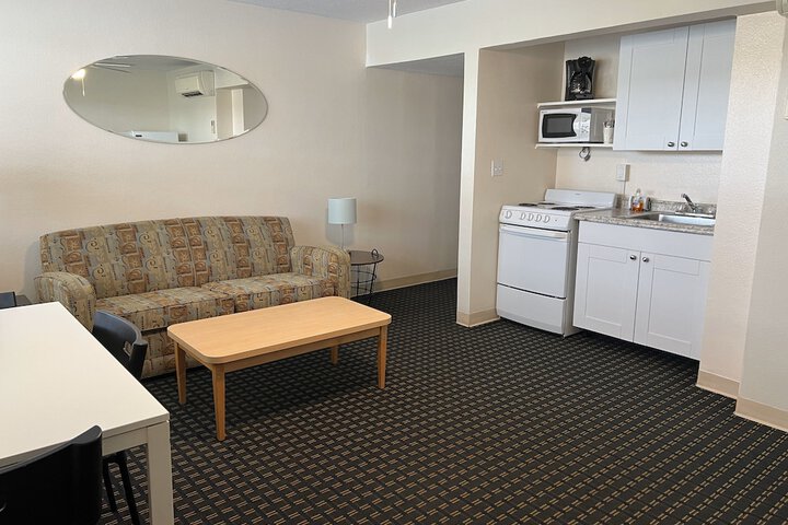 Room 16 of 51