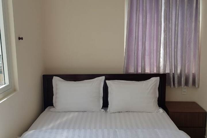 Room 5 of 34