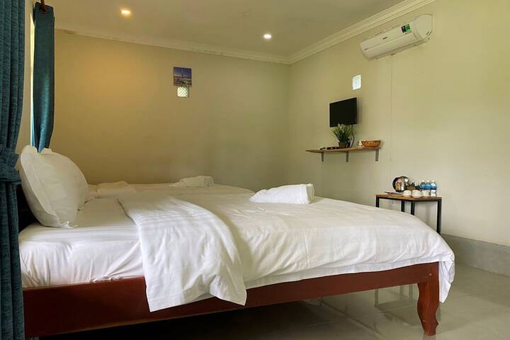 Room 6 of 67