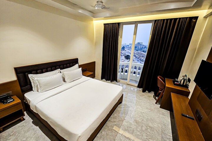 Room 5 of 21