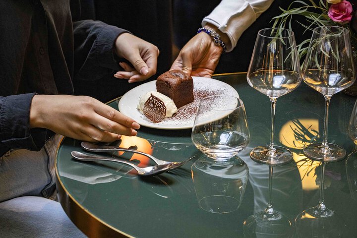 Dining 68 of 86