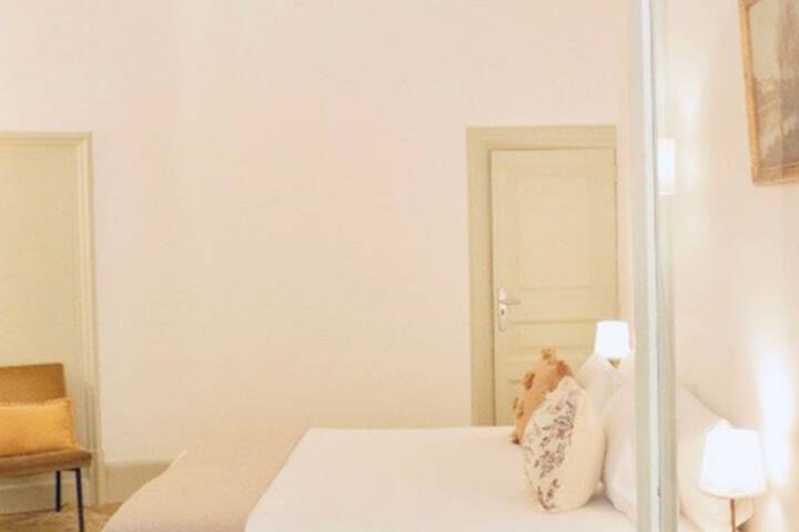Room 19 of 51