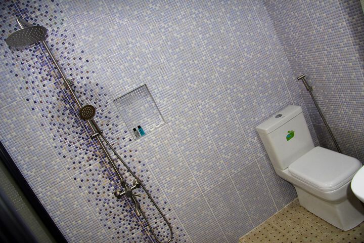 Room 22 of 28