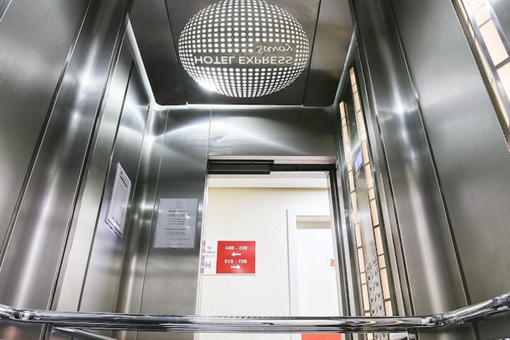 Elevator