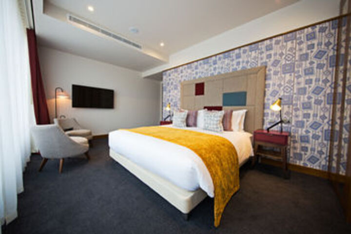 Room 19 of 65