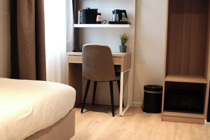 Room 55 of 94