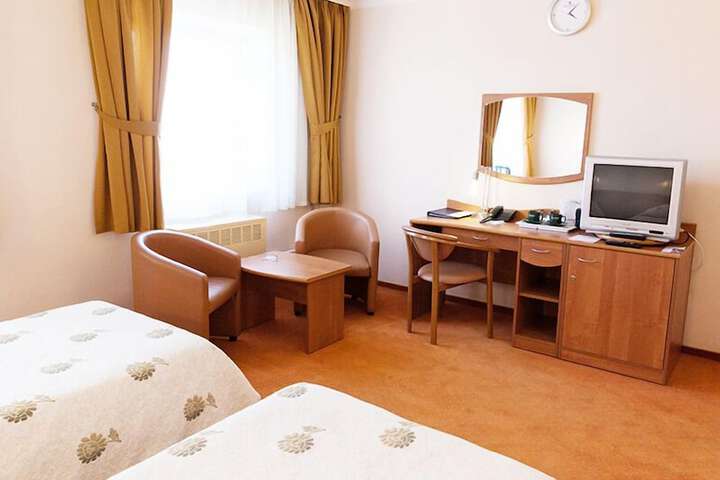 Room 31 of 154
