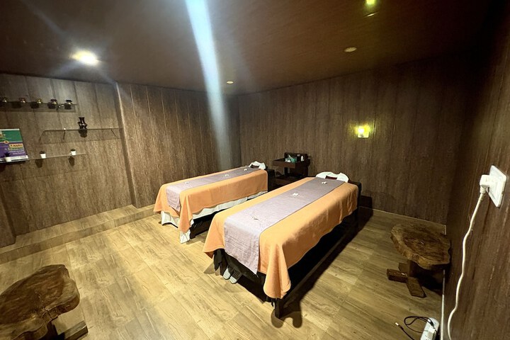 Spa 22 of 34