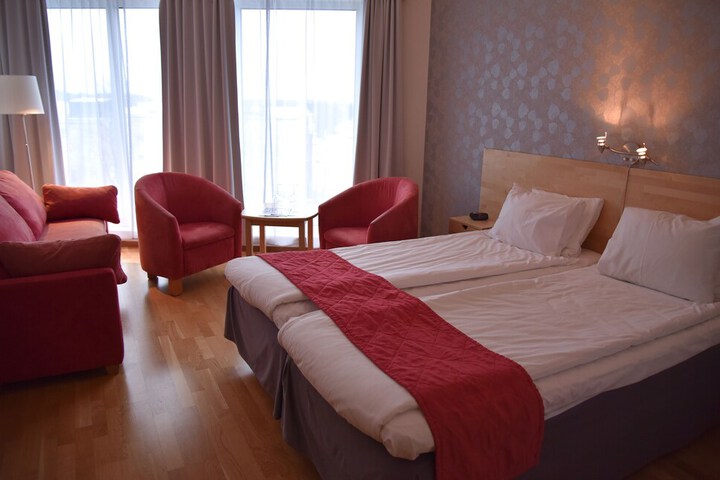 Room 7 of 38