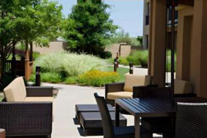 Terrace/Patio 7 of 29
