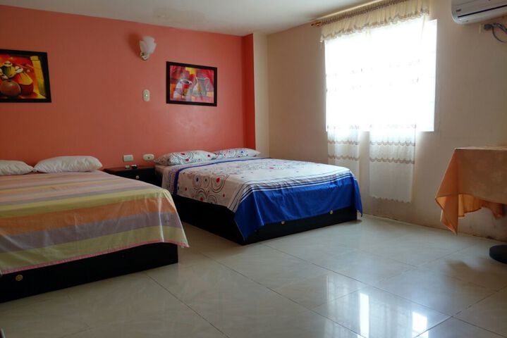Room 8 of 16