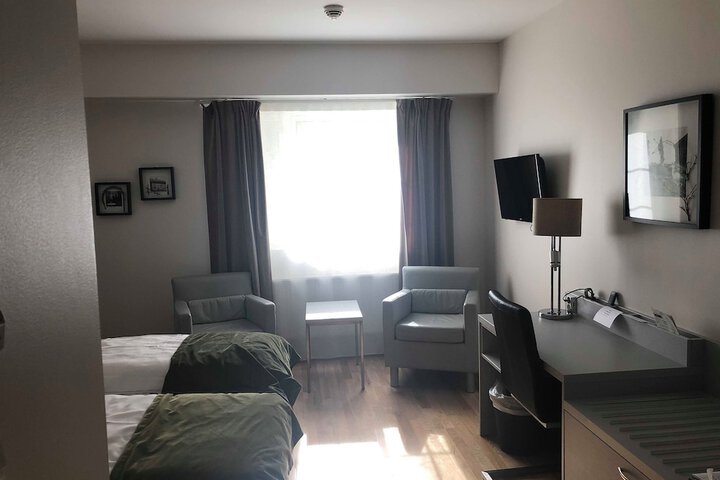 Room 21 of 73
