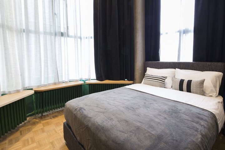 Room 20 of 65