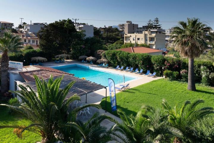 Hotel with Pool