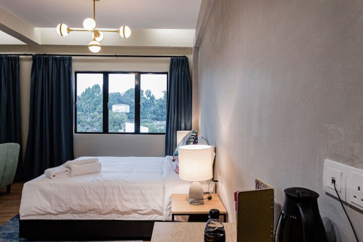 Room 49 of 105