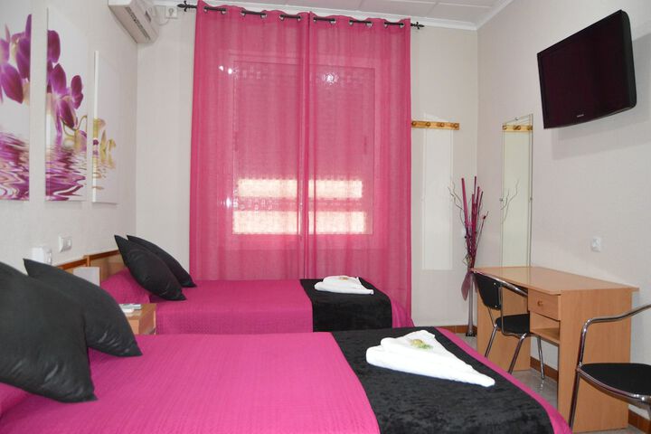 Room 20 of 49