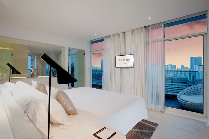 Room 18 of 140