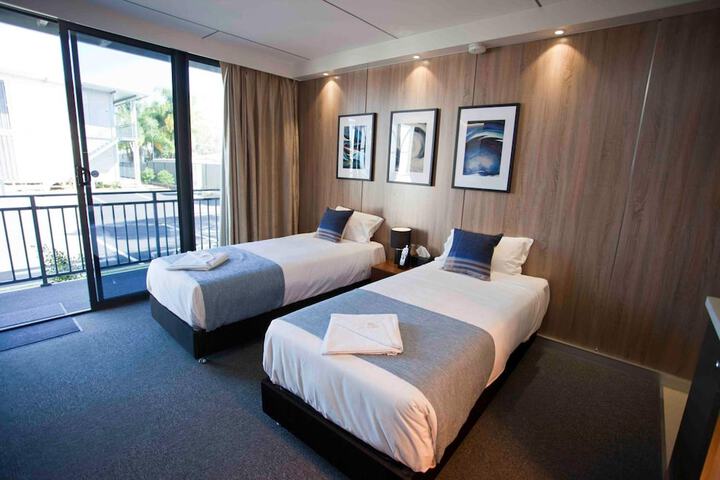 Room 8 of 46