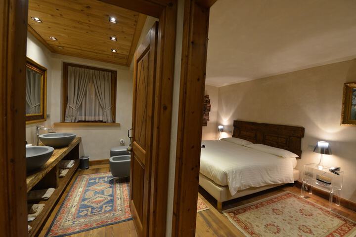 Room 14 of 44