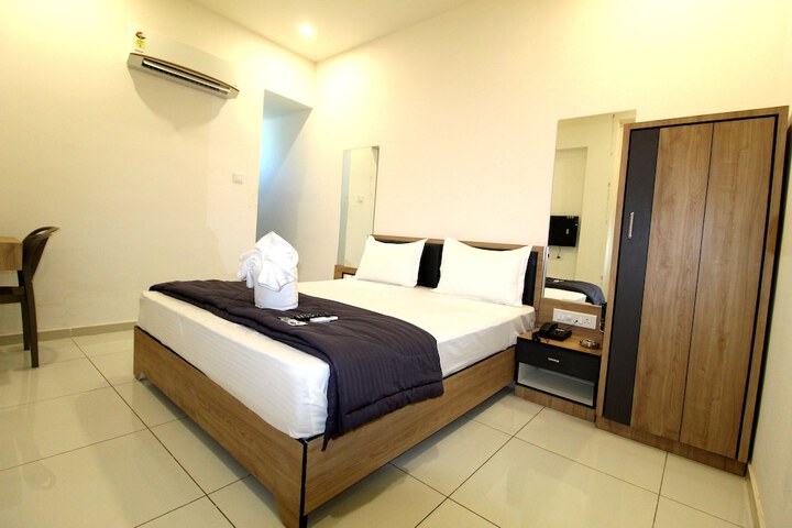 Room 30 of 40