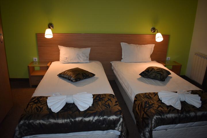 Room 17 of 20