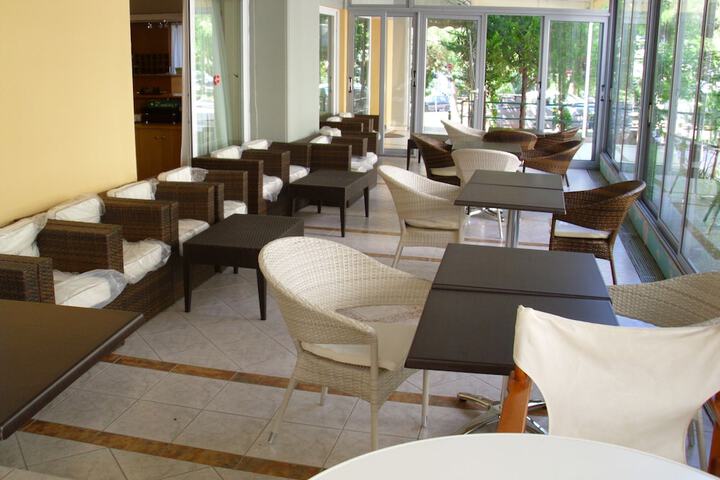Hotel Interior 6 of 44