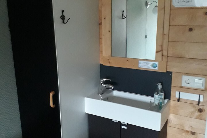 Room 19 of 54