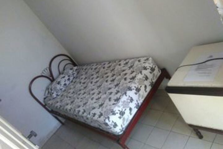 Room 58 of 189