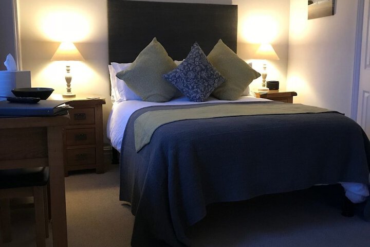 Room 2 of 41