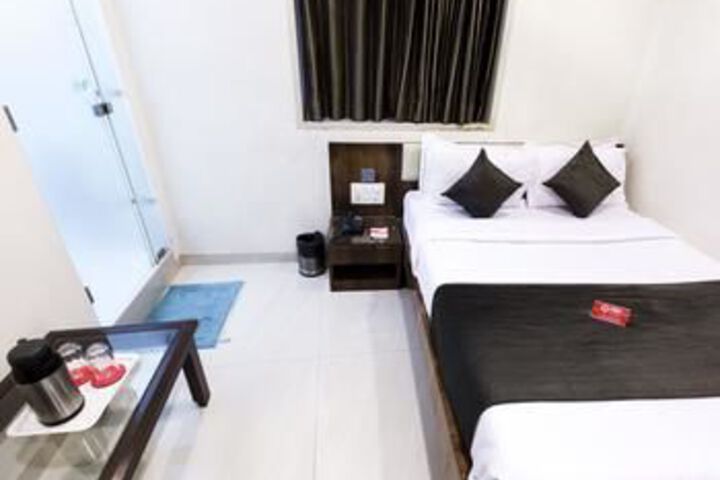 Room 17 of 35