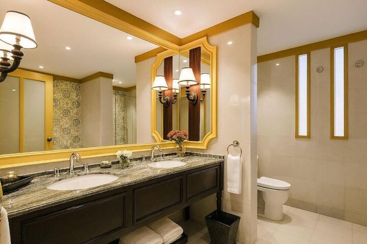 Bath Interior