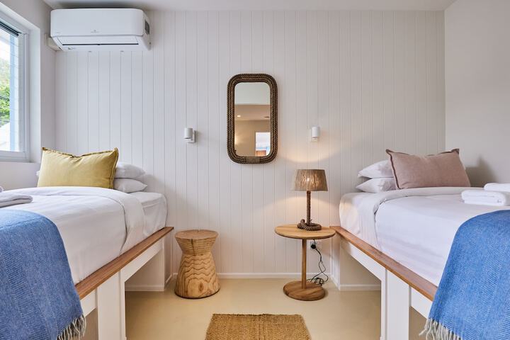 Room 48 of 109