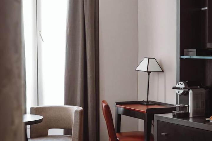 Hotel Interior 81 of 101