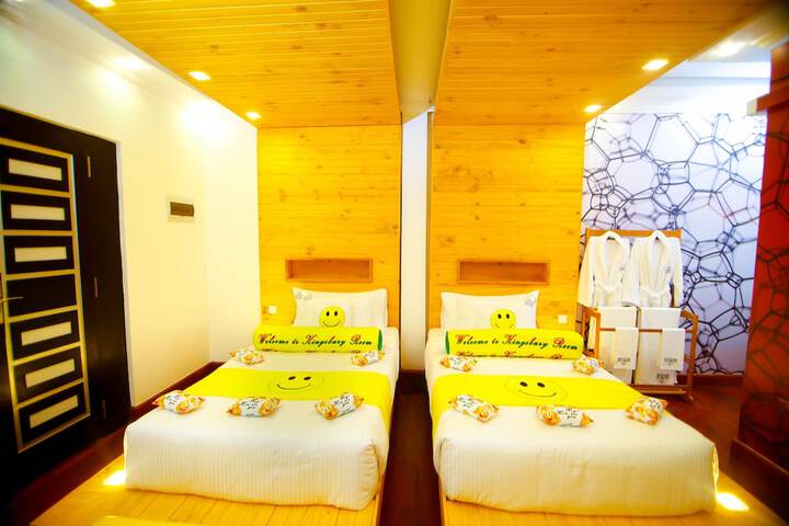 Room 47 of 230